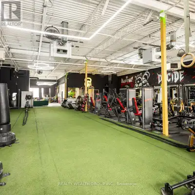 BUSINESS FOR SALE - 24/7 FITNESS FACILITY IN MISSISSAUGA Exceptional opportunity to acquire a fully...