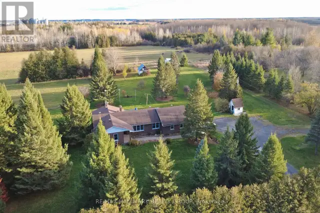 2772 HARBISON ROAD Ottawa, Ontario in Houses for Sale in Ottawa - Image 40