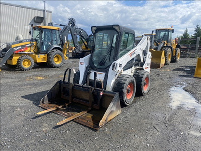 Hours: 1911 | Location: Lively, ON, CA | Attachments: Forks; Buckets: 66 Bucket; Operators Station:...