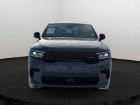 Cloth Bucket Seats w/Shift Insert, Power Sunroof, Front Heated Seats, Heated Steering Wheel, ParkVie... (image 5)