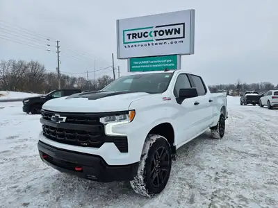 Unleash uncompromising performance and rugged luxury with this breathtaking 2025 Chevrolet Silverado...