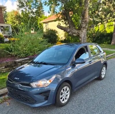 2022 Kia Rio S Clean Carfax no accidents Certified. Backup camera, AM/FM/MP3 audio system with steer...