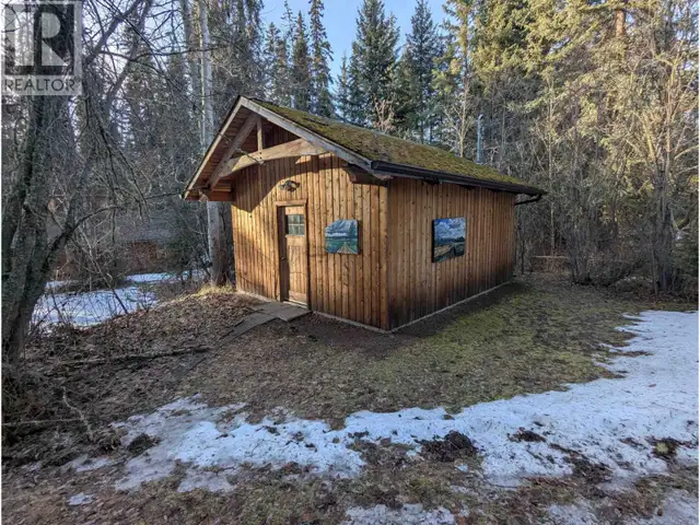 7133 ADAMS ROAD Smithers, British Columbia in Houses for Sale in Smithers - Image 34