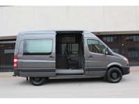 RARE FIND 2017 MERCEDES SPRINTER 144 HIGH ROOF - 5 PASSENGERS CREW VAN!!! ONLY 73,000 KM!!! , YES ,... (image 5)