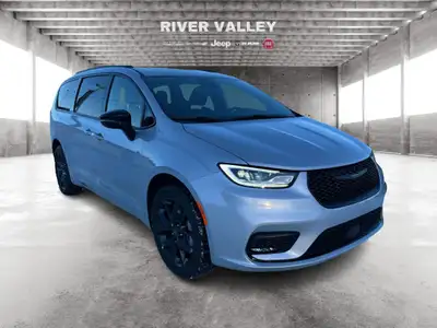 ADAPTIVE CRUISE CONTROL, POWER LIFTGATE, HEATED FRONT SEATS, HEATED STEERING WHEEL, REMOTE ENGINE ST...