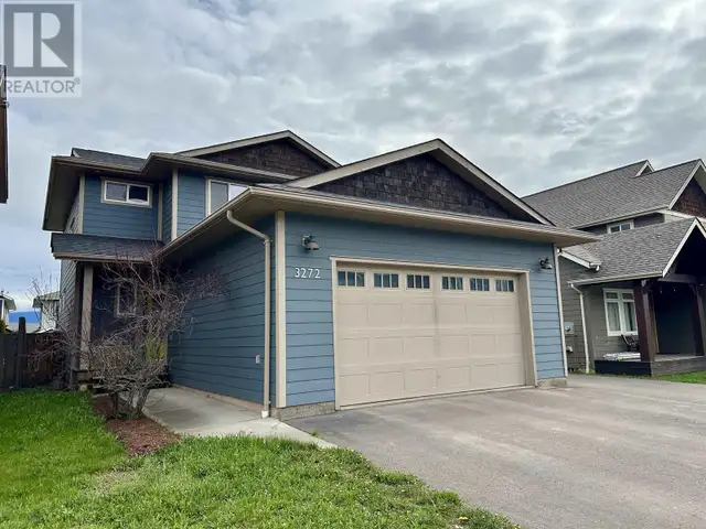 3272 TURNER WAY Smithers, British Columbia in Houses for Sale in Smithers - Image 2
