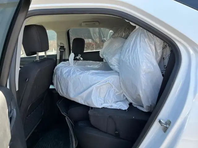 2016 Chevrolet Equinox LT, CHROME WHEELS, BACK-UP CAM, HEATED SE in Cars & Trucks in Ottawa - Image 18