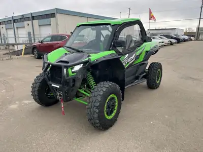 APPLY NOW: https://clutchpowersports.ca/apply-with-clutch-powersports/ The 2020 Kawasaki Teryx KRX 1...
