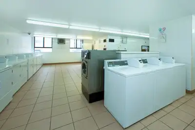 190 CityView 3 Bdrm. Apt. for Rent Clark/Dixie Brampton, View more