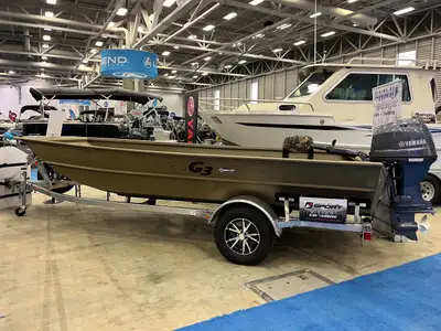 Yamaha F60lhb Tiller Remorque incluse Roue de spair Rack de storage de Canne à peche Pret à recevoir...