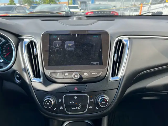 2017 Chevrolet Malibu LT | Command Start | Reverse Camera5167042565301964822