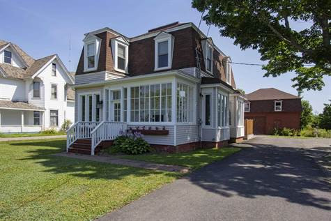 388 Main Street in Houses for Sale in Truro
