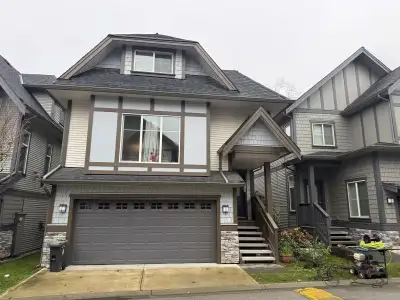 Welcome to this bright and spacious 5 bed 5 bath single house townhome located in one of Langley's m...