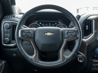 Prepare to command the road. The 2021 Chevrolet Silverado 1500 High Country is a premium truck that... (image 9)