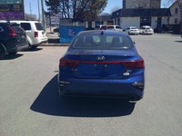2020 Kia Forte Price $11999 170500 KM ON or QC Safety Included Warranty Included Carfax Included Aut... (image 4)