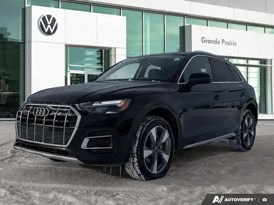 Elevate your daily drives and weekend adventures with the sophisticated 2024 Audi Q5 Komfort, design...