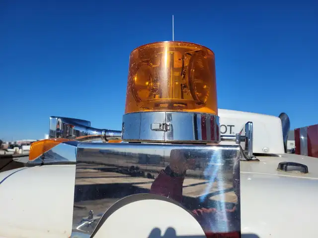 2013 WESTERN STAR 6900XD in Heavy Trucks in Saskatoon - Image 35