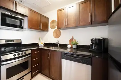 190 Smith Apartment Suites - 1-Bedroom Suite Apartment for Rent, View more