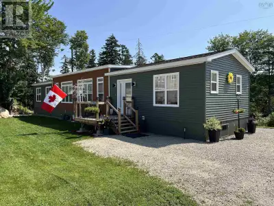 Discover "The Lake House" This brand new Kent Mobile Home offers the low maintenance lifestyle that...