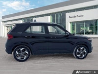Discover the spirited efficiency and advanced features of this 2023 Hyundai Venue Ultimate, designed... (image 5)