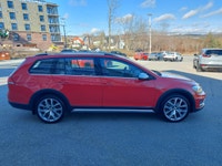 4Motion All Wheel Drive Execline Trim Driver Assist Package Leather Interior Panoramic Sunroof Heate... (image 5)