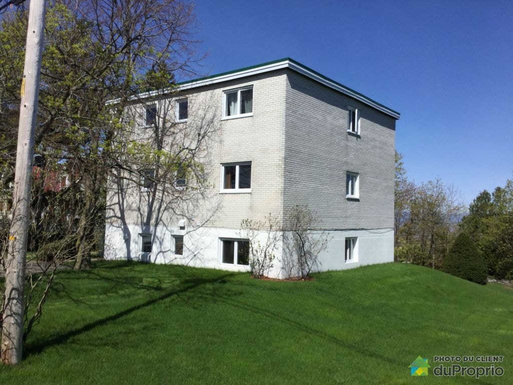 $400,000 - Triplex for sale in St-Roch-Des-Aulnaies — photo 2