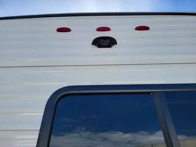 2019 Jayco JAY FLIGHT 235 RKS in Travel Trailers & Campers in St. Albert - Image 9