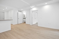 2 Bedroom 2 Bathroom Two modern towers in vibrant Centretown with a walk score of 98 Steps away from... (image 3)