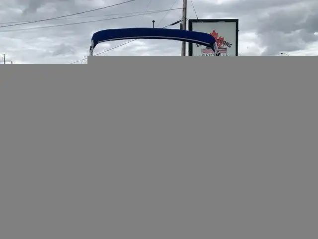 2001 Monark Sun Spa Monark with 40HP Honda in Powerboats & Motorboats in Sault Ste. Marie - Image 8