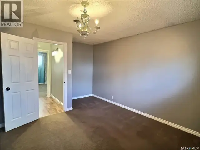 Kuntz Acreage Macoun, Saskatchewan in Houses for Sale in Regina - Image 18