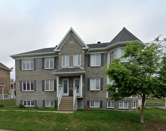 Très beau grand 4 1/2, Beauport, juillet