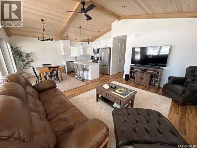 105 Prince CRESCENT Fishing Lake, Saskatchewan in Houses for Sale in Saskatoon - Image 7
