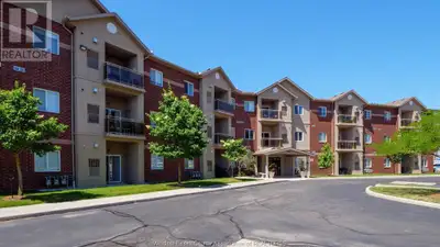 1885 WESTVIEW PARK Unit# 107 LaSalle, Ontario