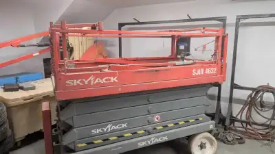 SkyJack 4632 Scissor Lift, View more