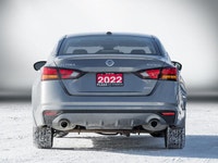 Come see this 2022 Nissan Altima 2.5 Platinum before someone takes it home! *Get Your Money's Worth... (image 5)