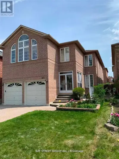 Location!Location!Location! Basement Apartment With Sep Entrance In The Heart Of Richmond Hill. ***F...