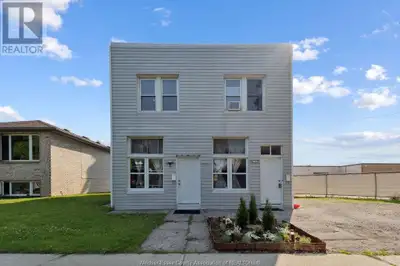 Clean & updated 2 bedroom upper unit of a legal duplex available for rent. Enjoy the amenities, rest...
