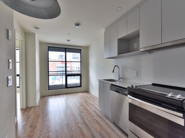 650 rue Wellington — photo 2