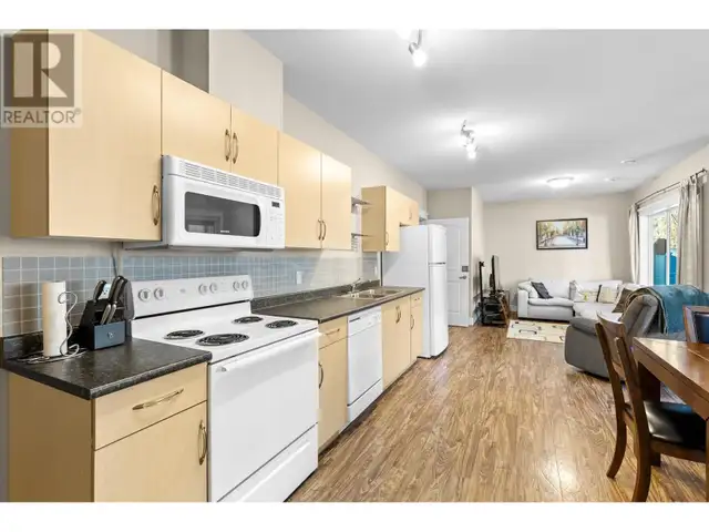 1835 Peak Point Court West Kelowna, British Columbia in Houses for Sale in Kelowna - Image 38