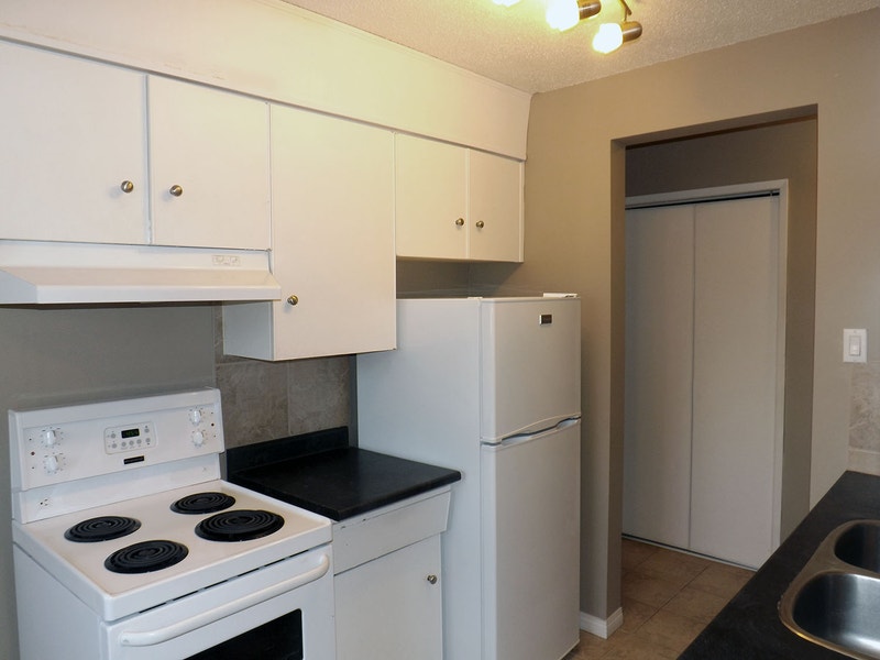 Central McDougall Apartment For Rent Julliard South Long Term Rentals Edmonton Kijiji