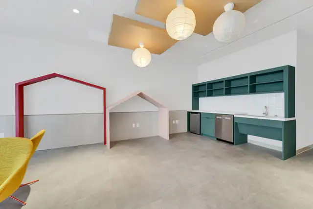 3030 Pharmacy Avenue - Everworth  - 3 Bedroom + Den Apartment fo in Long Term Rentals in City of Toronto - Image 13