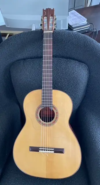 Guitar Luthier Benito HuipeClassical Guitar Specifications: Wo, View more