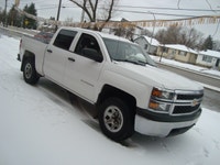 NORTH POINT MOTORS...CALL / TEXT 780-224-7791 FINANCING AVAILABLE CHECK OUT THIS 15 CHEV 1500 4x4 CR... (image 3)