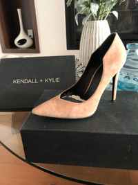 Kendall & Kylie chaussures en suède rose clair