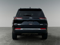 Thanks for viewing our House Of Cars Chinook Inventory! AMVIC licensed dealer! The 2023 Jeep Grand C... (image 4)