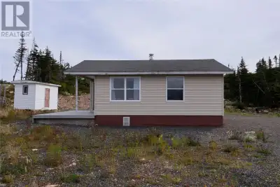 Discover the charm of off-grid living with this rustic 2-bedroom, 1-bath waterfront cabin on Gull Po...