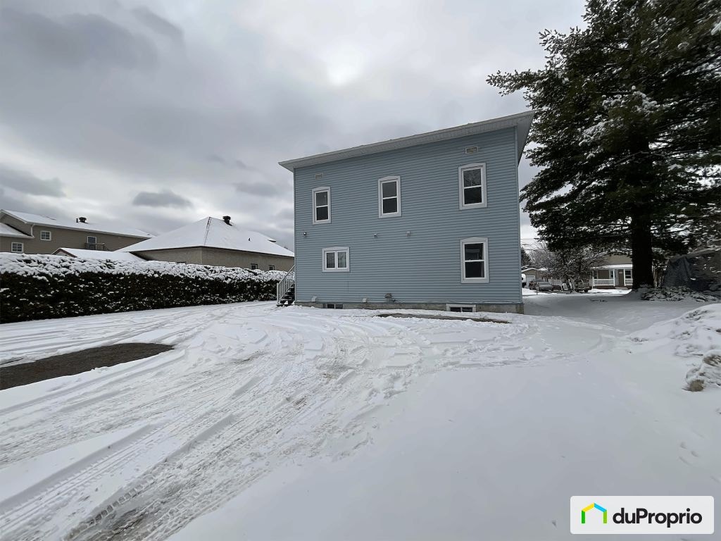 $750,000 - Quadruplex for sale in Magog — photo 2