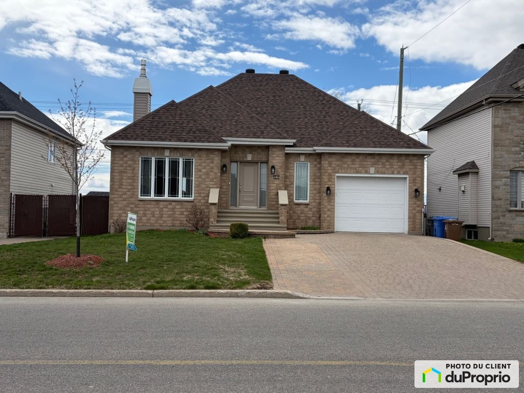 $849,000 - Bungalow for sale in Terrebonne (Lachenaie) — photo 2