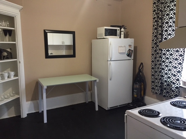 75 Suffolk St W - 1 Bedroom Condo for Rent 4