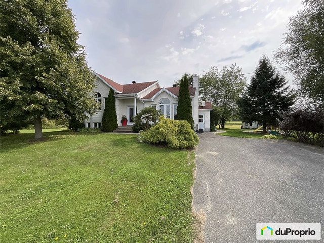 $465,000 - Bi-Level for sale in St-Léonard-D'Aston — photo 1